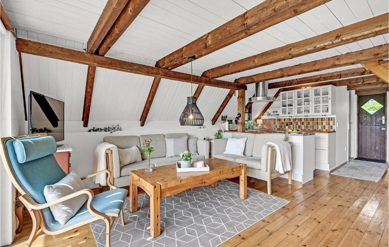 Stunning Home In Logstrup With Kitchen ภายนอก รูปภาพ